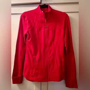 Red Lululemon Scuba jacket Size 8 Euc
